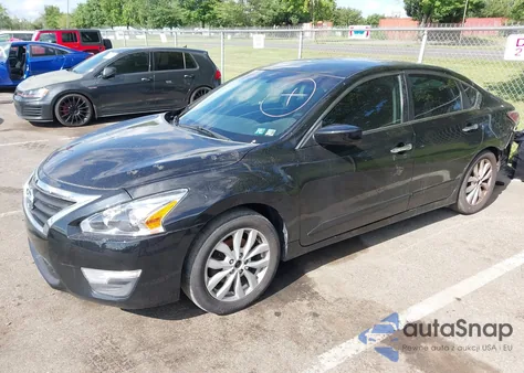 2015 Nissan Altima 2.5 S z USA, uszkodzony, nr VIN 1N4AL3AP7FC472217